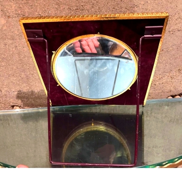 Mid 20th Century Gold Vanity Mirror French Ornamentation - Picture 8 of 8